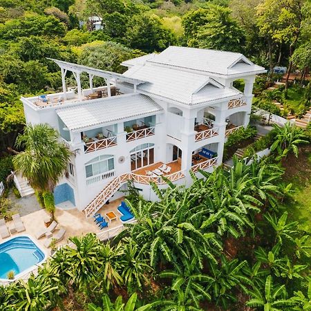 ווסט ביי Blue Roatan Resort מראה חיצוני תמונה