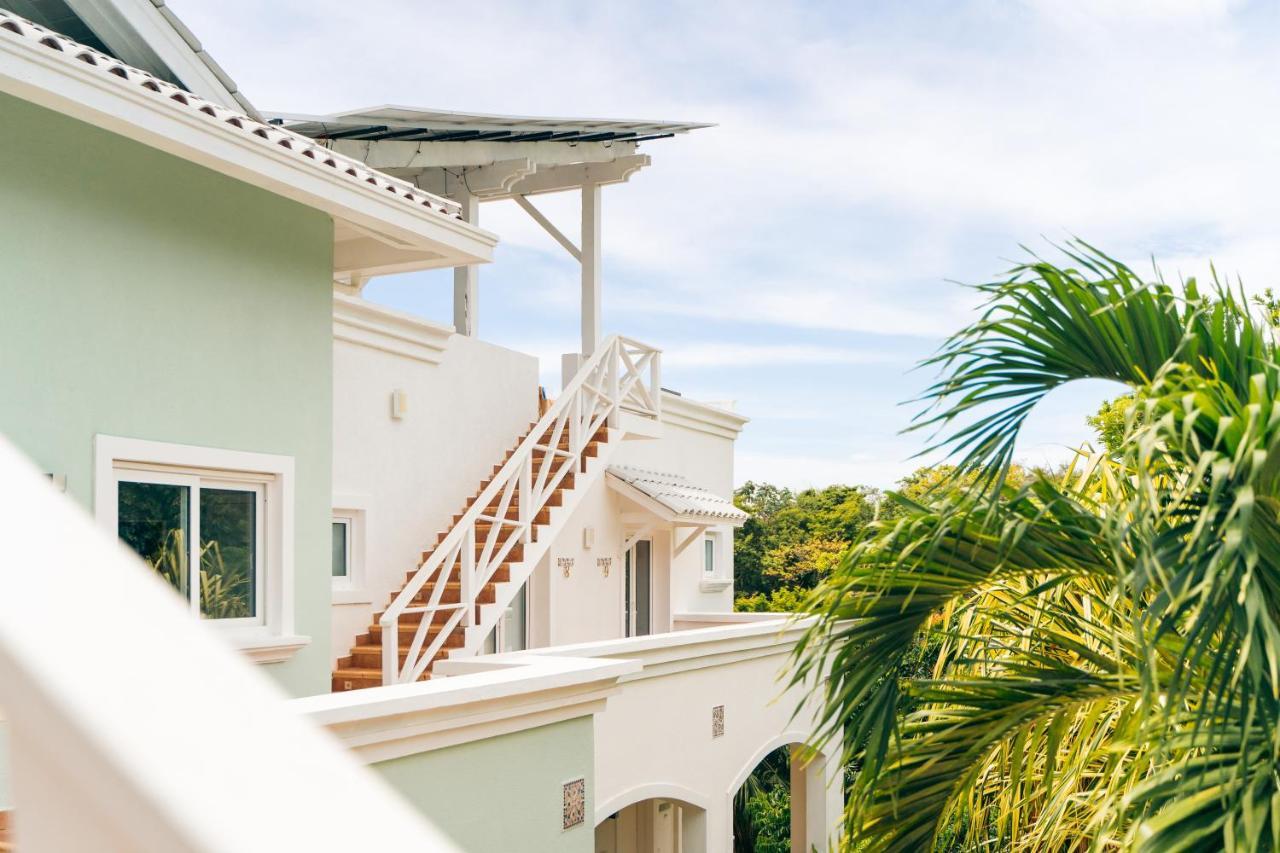 ווסט ביי Blue Roatan Resort מראה חיצוני תמונה