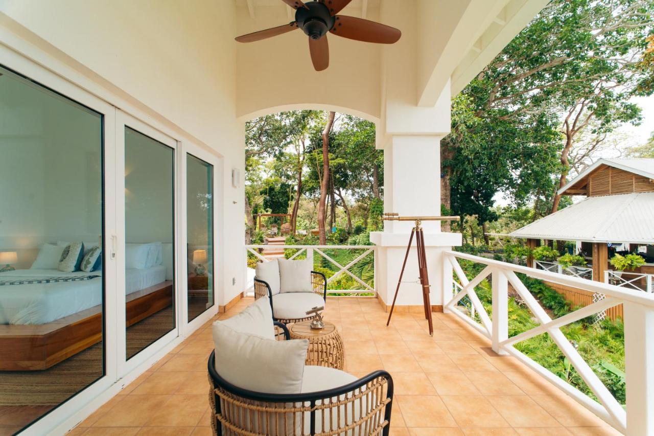 ווסט ביי Blue Roatan Resort מראה חיצוני תמונה