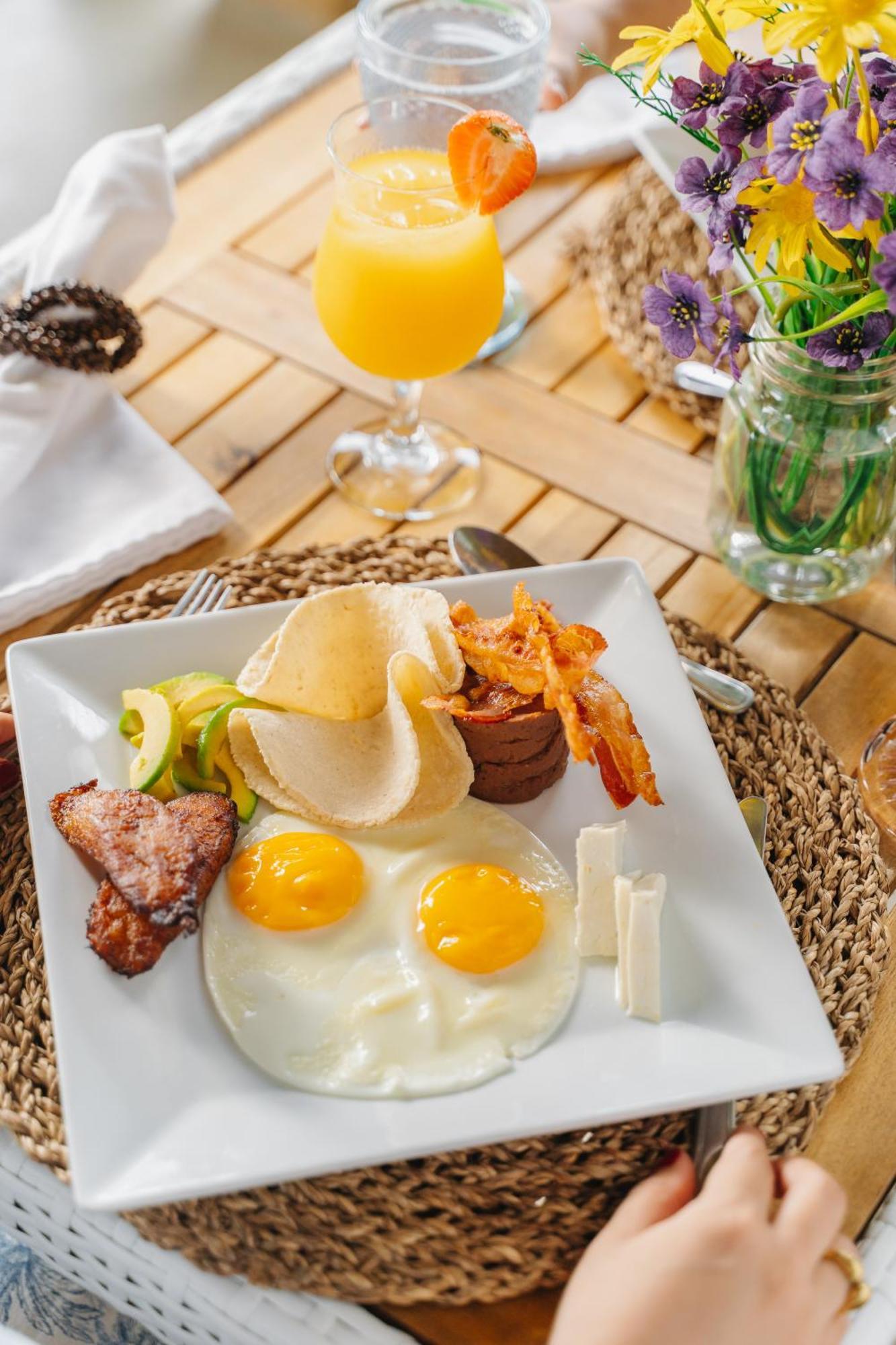 ווסט ביי Blue Roatan Resort מראה חיצוני תמונה