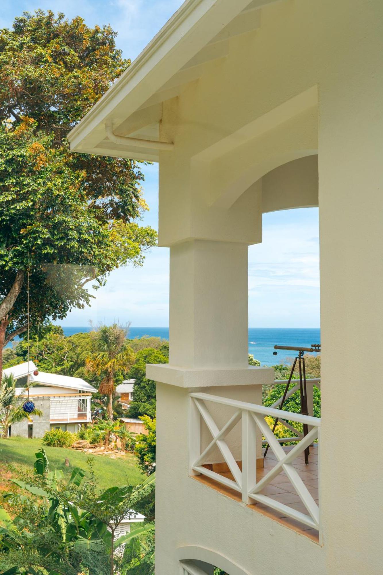 ווסט ביי Blue Roatan Resort מראה חיצוני תמונה